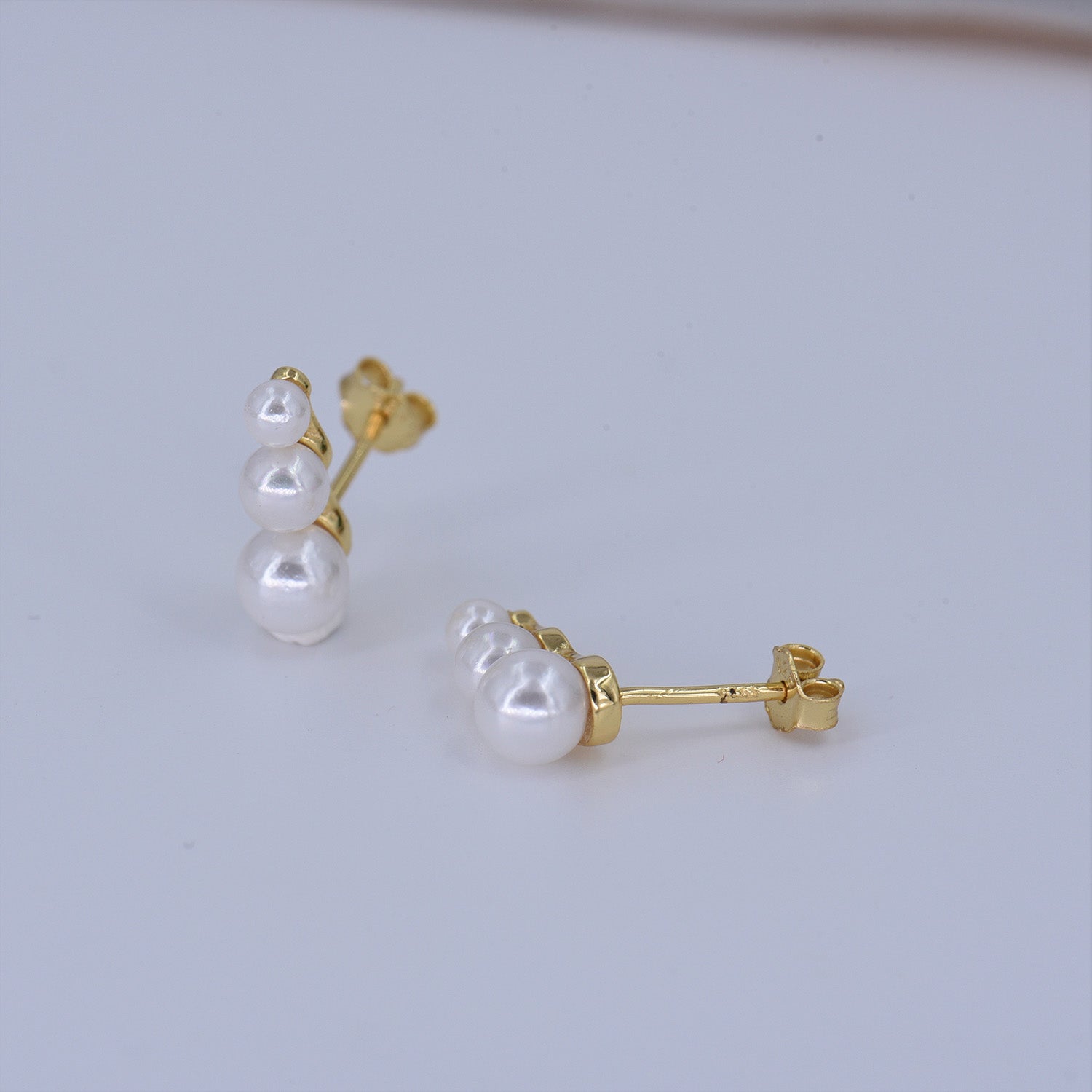 Pearl Stud Earrings [3-Size Cascade] .925 Sterling Silver w/ 18K Gold Plating