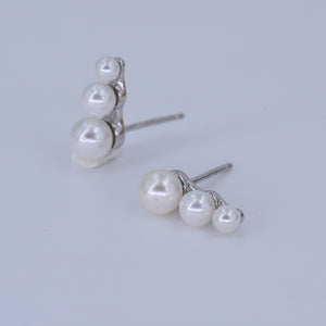 Pearl Stud Earrings [3-Size Cascade] .925 Sterling Silver [Modern Take on Vintage Fashion]