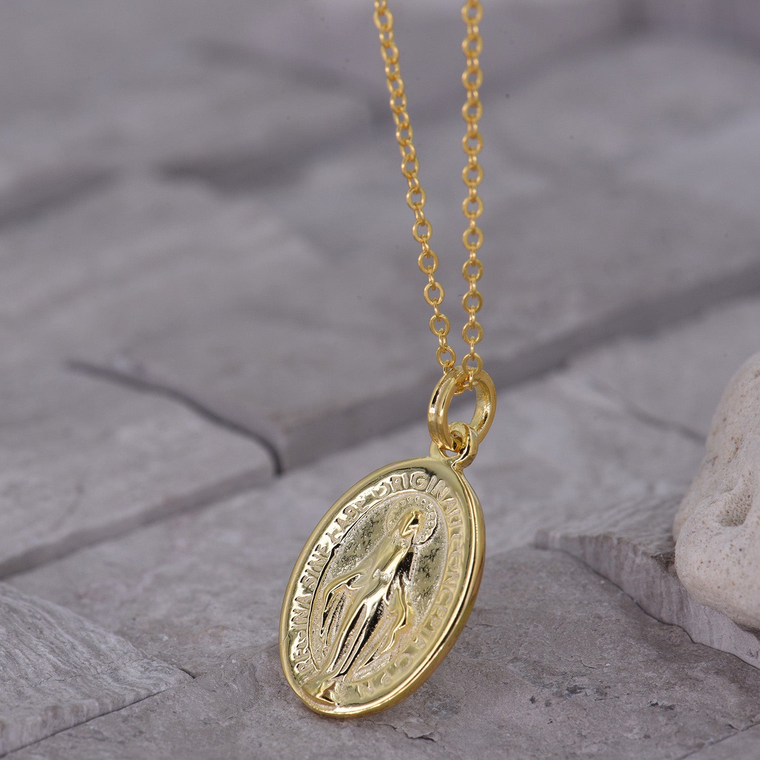 Mother of God Oval Pendant Necklace [Catholic Medallion] - Virgin Mary - [.925 with 18K]